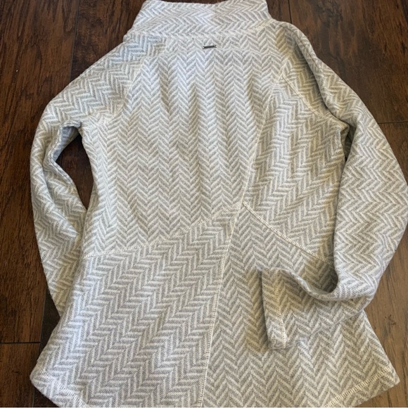 Prana | Mattea Recycled Wool Sweater S - Picture 8 of 9